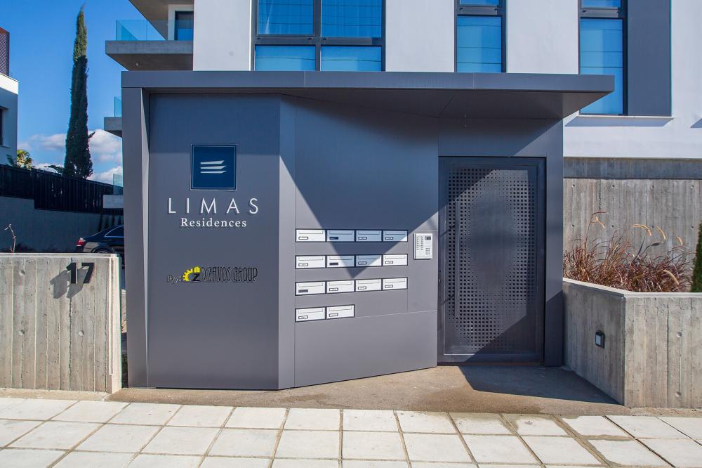 Limas Residences